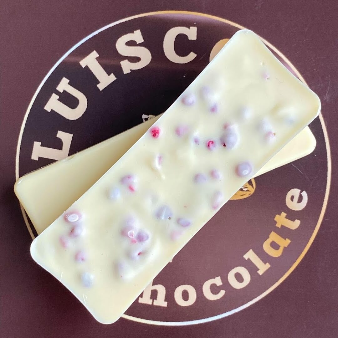 White Chocolate with Raspberry 50g Bar